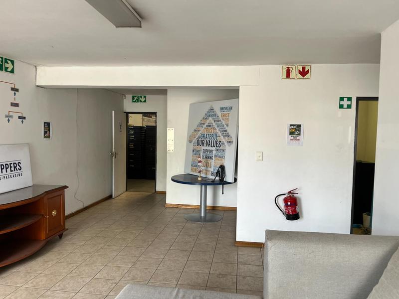 To Let Commercial Property for Rent in Killarney Gardens Western Cape